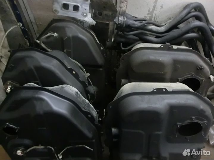 Бензобак для Mitsubishi Outlander 1