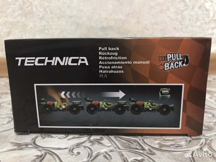 Конструктор зеленый гоночный автомобиль 10820