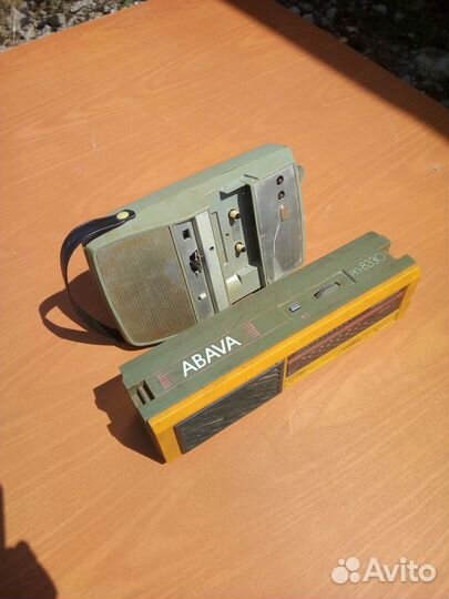 Кассетный магнитофон