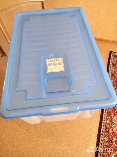 Контейнер на колесиках