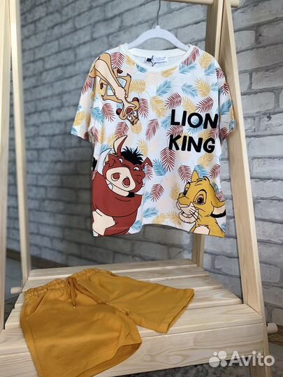 Костюм для мальчиков Zara 110/116 размер