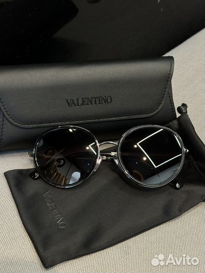 Очки valentino