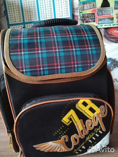 Школьный рюкзак