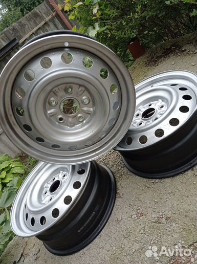 Продам диски R16