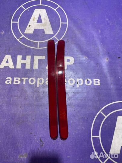 Катафот бампера Volkswagen Touareg 7L 2 2005