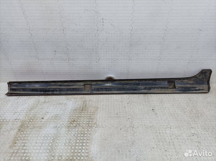 Накладка порога правая Лада Гранта Кросс 2018