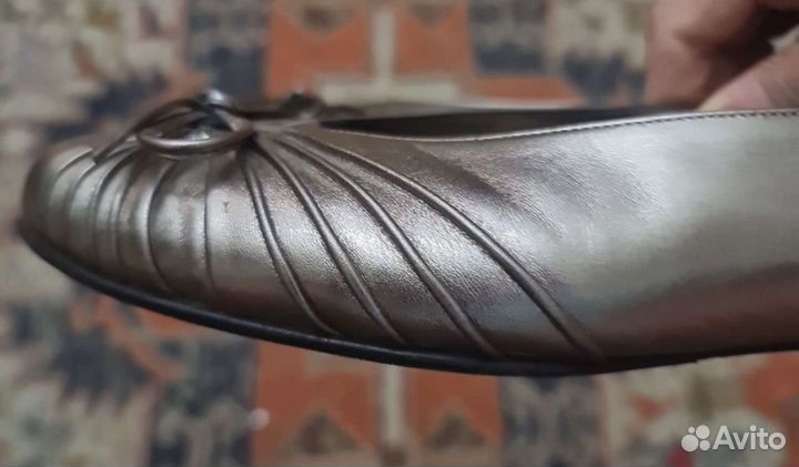 Балктки ferragamo 38