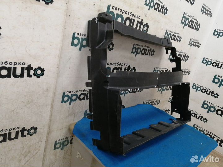 Воздуховод радиатора fpla8C464A Land Rover