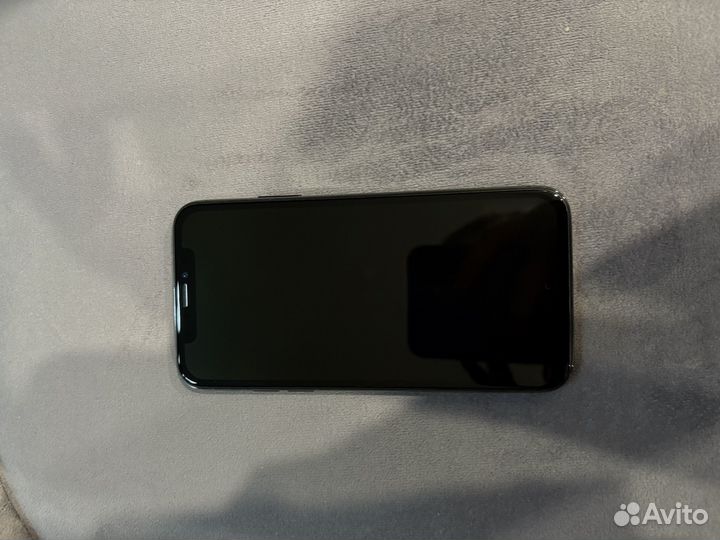 iPhone X, 256 ГБ