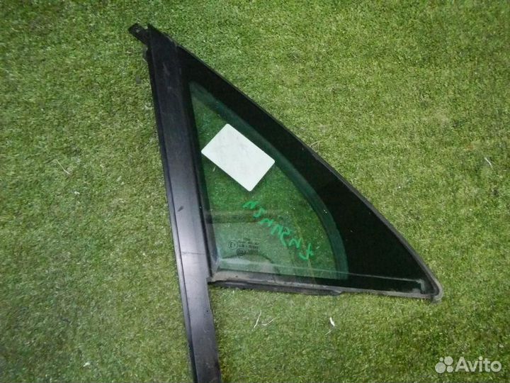 Форточка двери передняя правая VW Touareg 2 NF (20