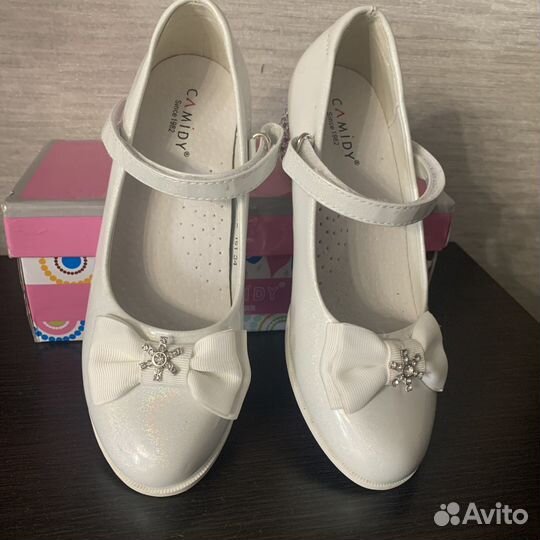 Нарядные туфли для девочки