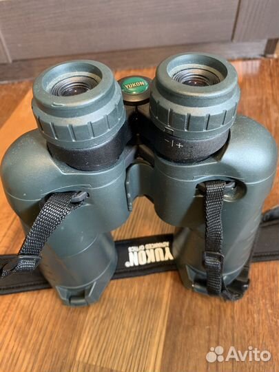 Бинокль yukon 20х50
