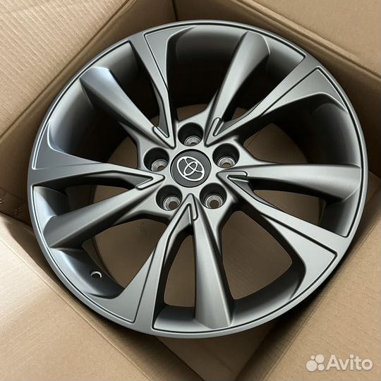 Диски на Toyota r18 Новые комплект