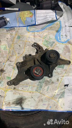 Кронштейн с роликами УАЗ Патриот