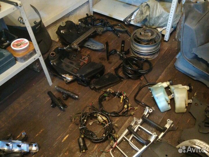 Запчасти Honda Iead