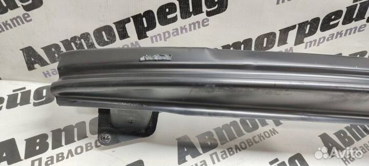 Усилитель бампера задний Volkswagen Passat Cc 358