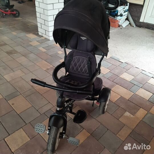 Трехколесный велосипед