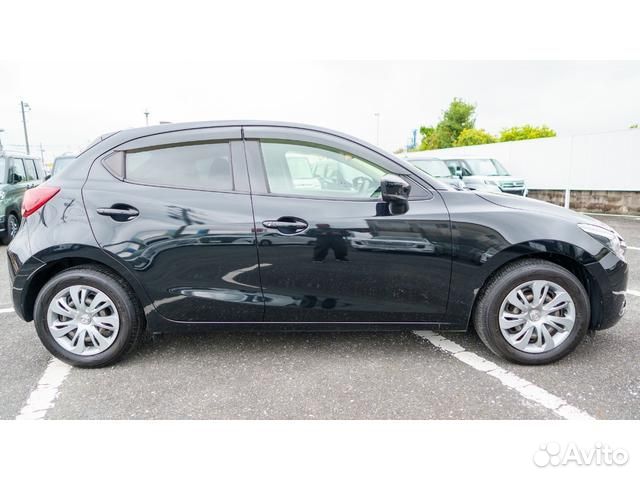 Mazda Demio 1.3 AT, 2017, 60 000 км