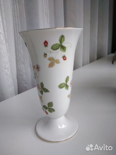 Ваза фарфоровая винтаж