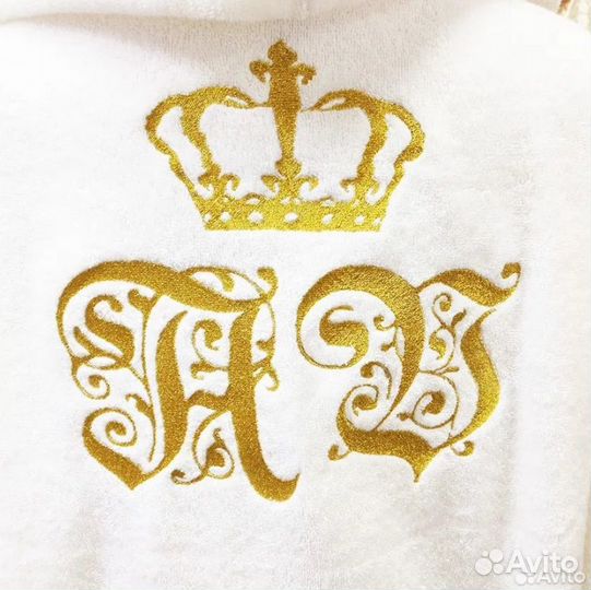 Нанесение вышивки на халаты и другие изделия