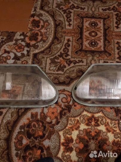 Стекла фарний для ваз 2114 радной