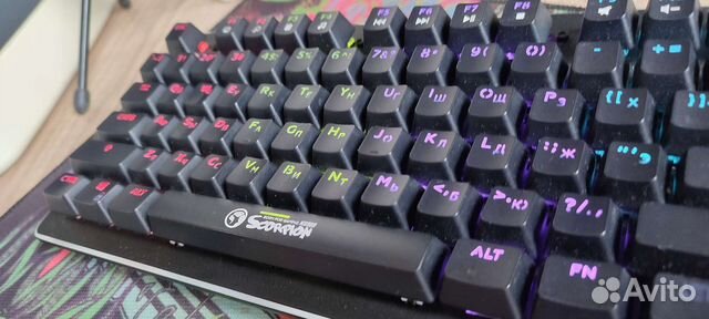 Игровая клавиатура с подсветкой