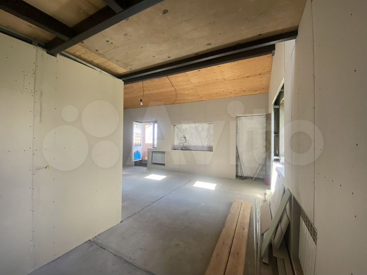 2-к. квартира, 63,6 м², 4/4 эт.