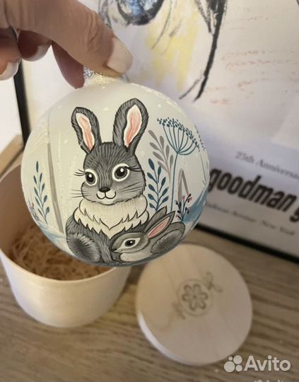 Стеклянный елочный шар