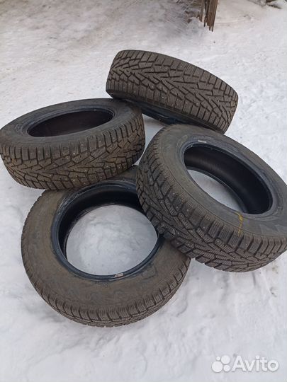 Зимняя резина 215 65 r16, диски 16