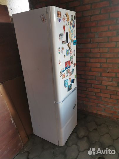 Холодильник бу