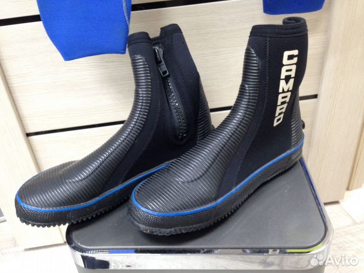 Camaro titanium гидрокостюм