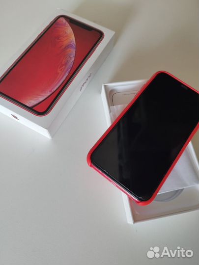 iPhone Xr, 64 ГБ