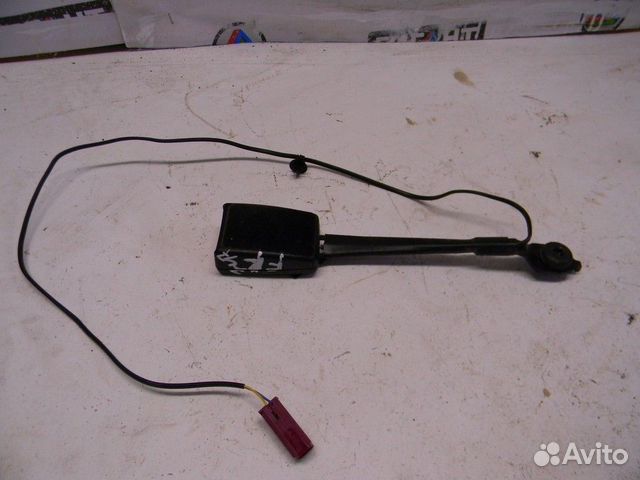 Ответная часть ремня безопасности Focus III 2011