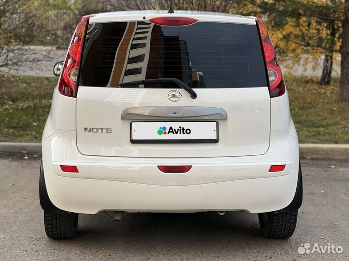 Nissan Note 1.6 AT, 2011, 184 000 км