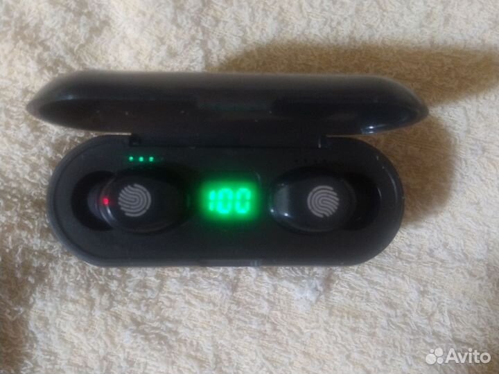 Без проводные наушники