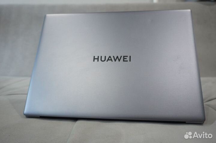 Ноутбук Huawei MateBook 16