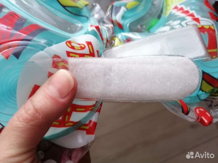 Круг на шею для купания