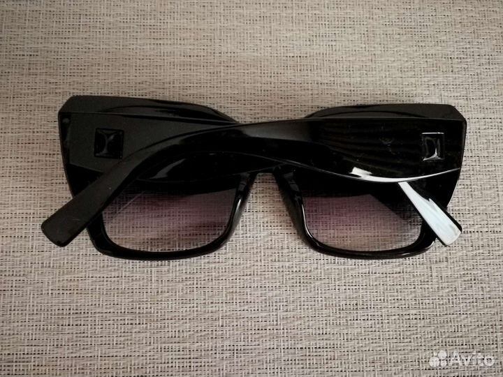 Солнцезащитные очки женские