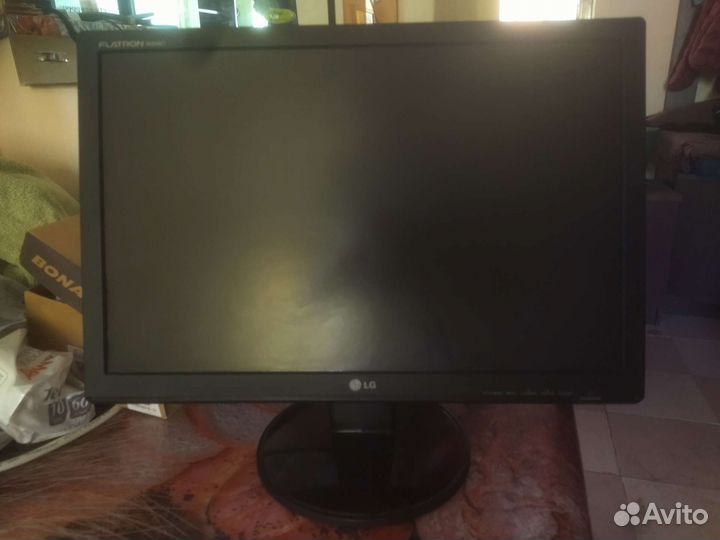 Монитор LG flatron
