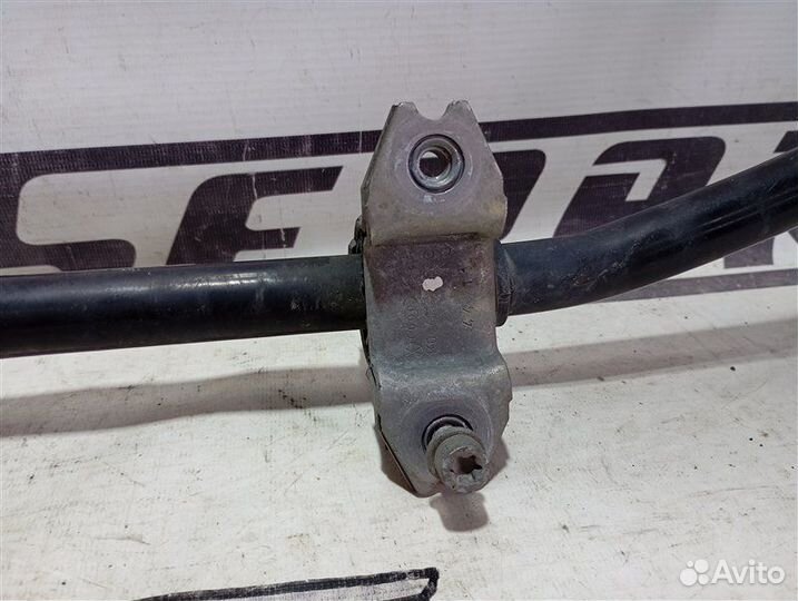 Стабилизатор подвески передний Volkswagen Passat