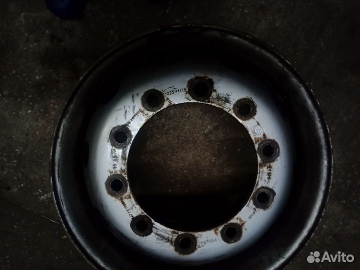 Диски ет135 11.75-22.5 рулевые