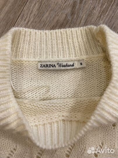 Свитер zarina