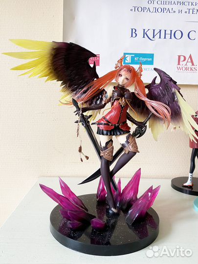Фигурка аниме коллекционная девушка с крыльями