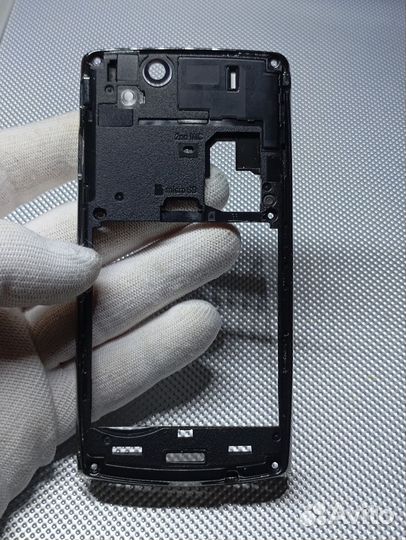 Sony Ericsson Xperia Arc S. ST18i. Средняя часть