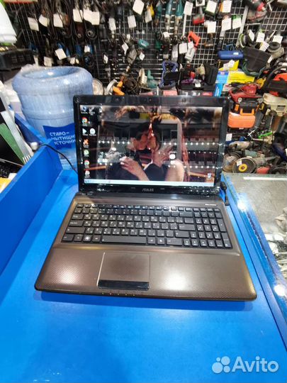 Ноутбук Asus X52J