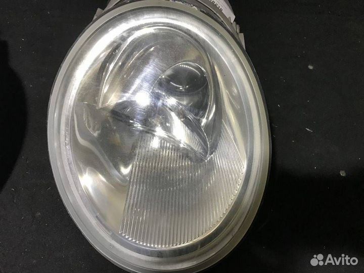 Фара правая галоген Volkswagen Beetle 1 А4 200