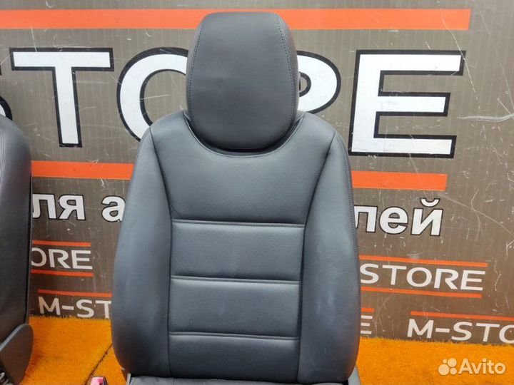 Сиденья Porsche Cayenne 957 M5501 2007