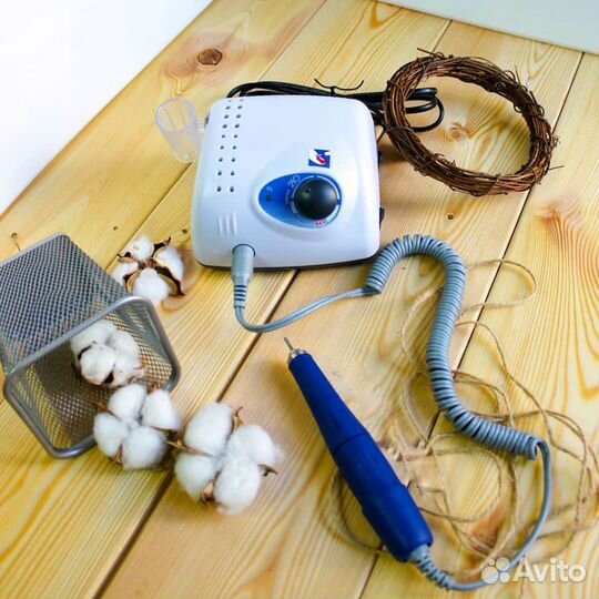 Аппарат для маникюра strong 210/105l