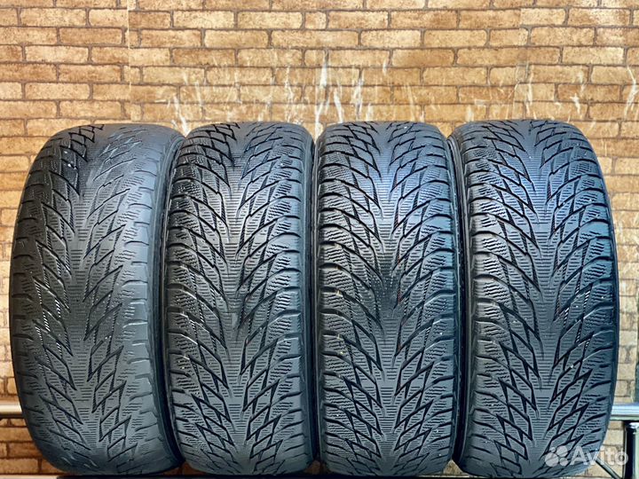 Nokian Tyres Hakkapeliitta R2 225/50 R17