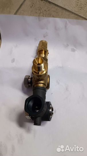 Регулятор давления для помпы новый